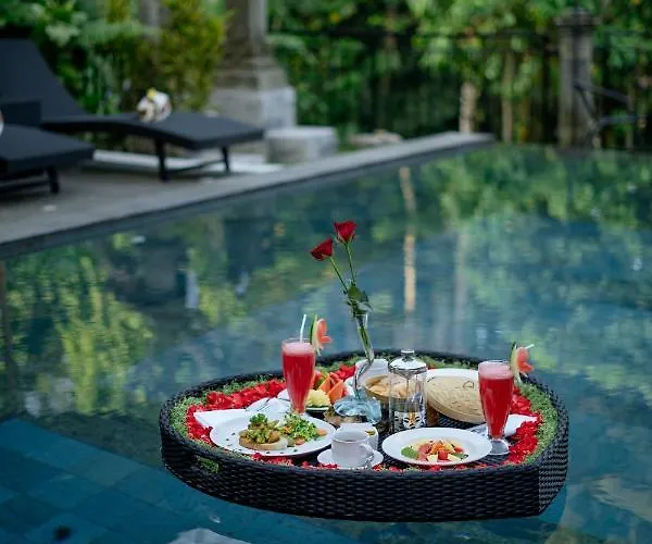 Ahamta By Prasi Hotel 3*