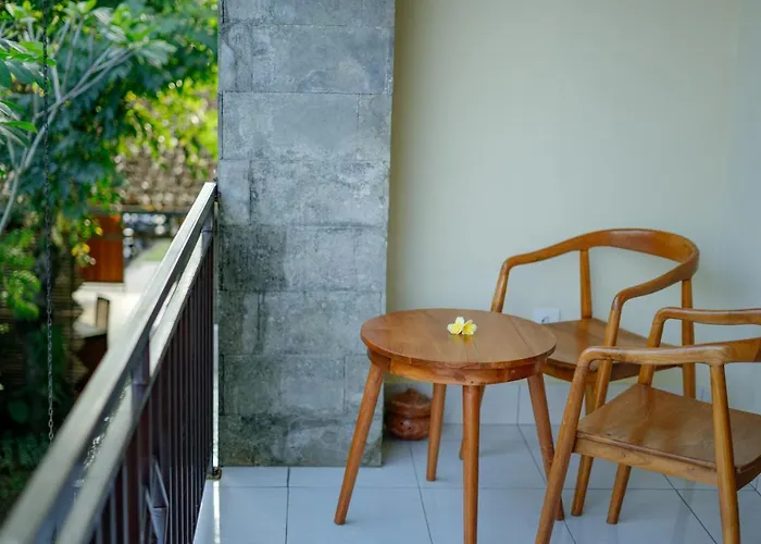 Ahamta By Prasi Hotel 3*